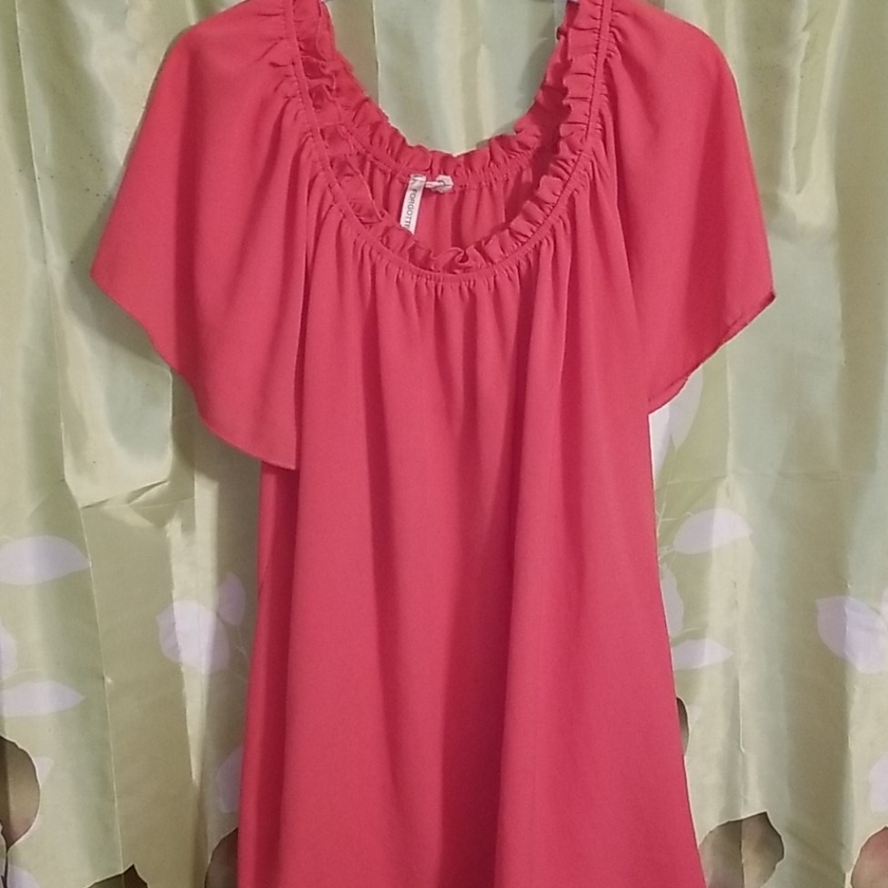 Ruffled Neckline Flowy Coral Top